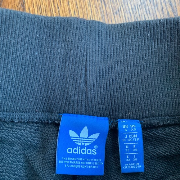 Adidas joggers - Picture 3 of 3